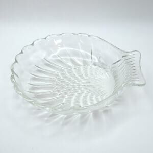 Vintage Clear Glass Scallop Shell Dish Pressed Glass Candy Bowl, Trinket Dish